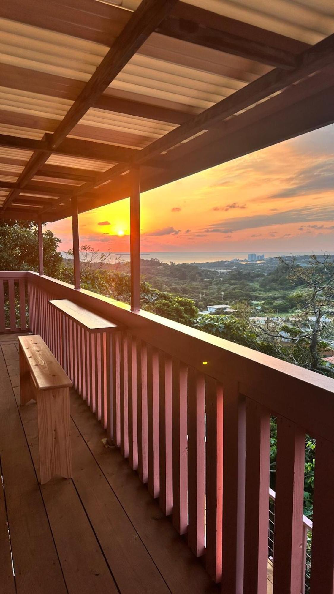 Casablanca Vacation House, 3 Floors, Billiards, Golden View Motobu Buitenkant foto